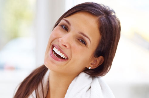 Make Your Smile Shine With Teeth Whitening